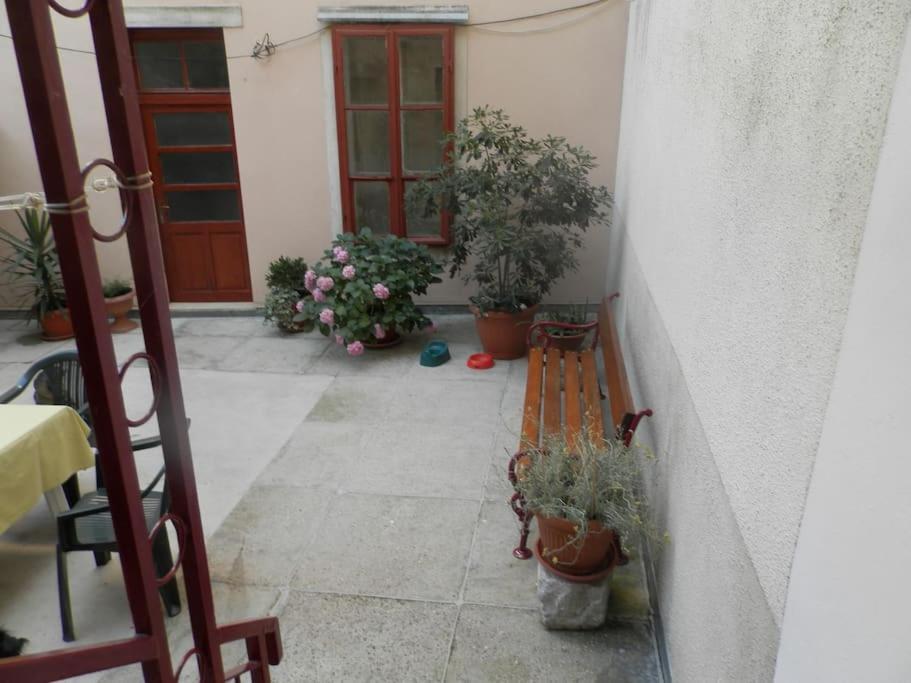 Ferienwohnung Vintage Pula Exterior foto